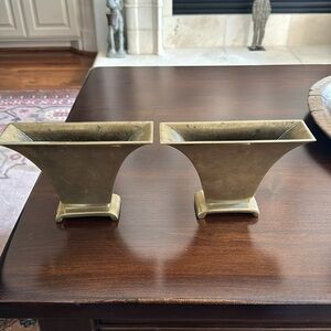 Rare Vintage Pair 2 Chinese Solid Brass Early 20th C. Chinese Vessels/Vase/Decor